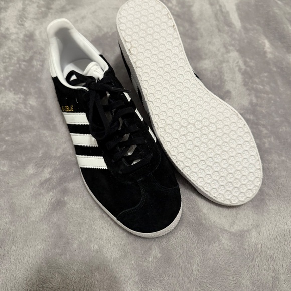 Adidas gazelle - Picture 2 of 4